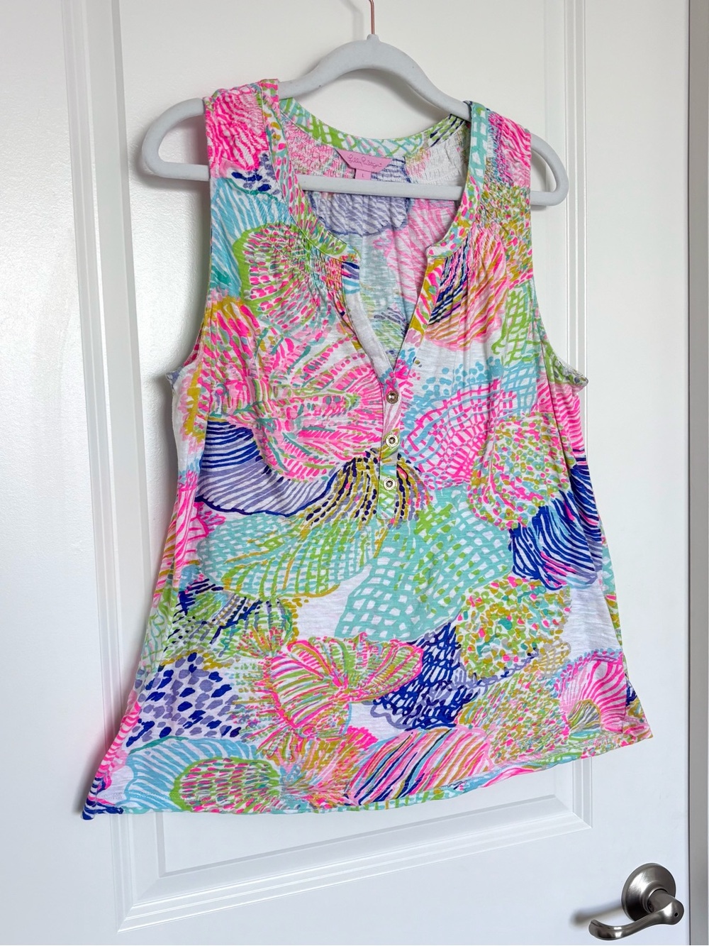 Lilly Pulitzer 100% Pima Cotton Roar of the Seas Sleeveless Essie Tank Top Large